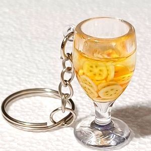 CUTE DRINK KEYCHAIN - YELLOW TONES